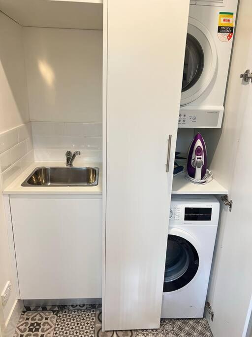Cbd Waterview 56a Sydney